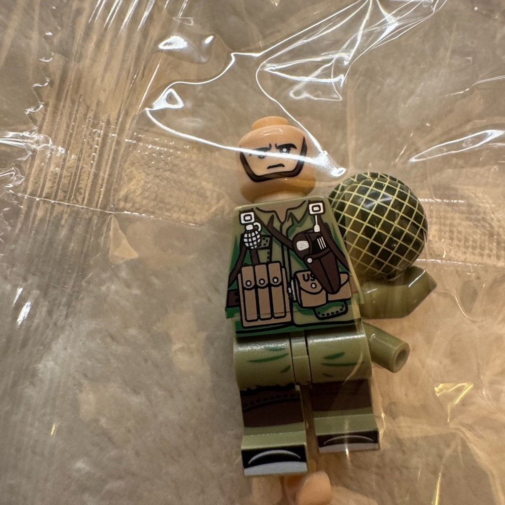 3rd Party Lego-like Army Soldiers - 30 Count Pack - Picture 6 of 7